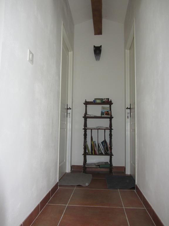 Les Cimes Bed & Breakfast Saint-Pierre-de-Riviere ภายนอก รูปภาพ