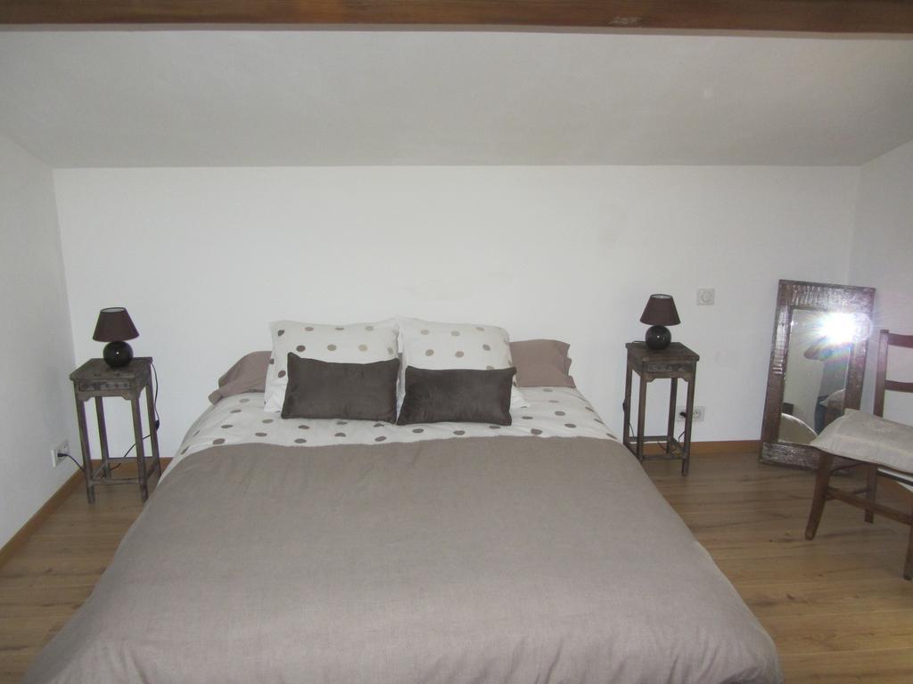 Les Cimes Bed & Breakfast Saint-Pierre-de-Riviere ห้อง รูปภาพ